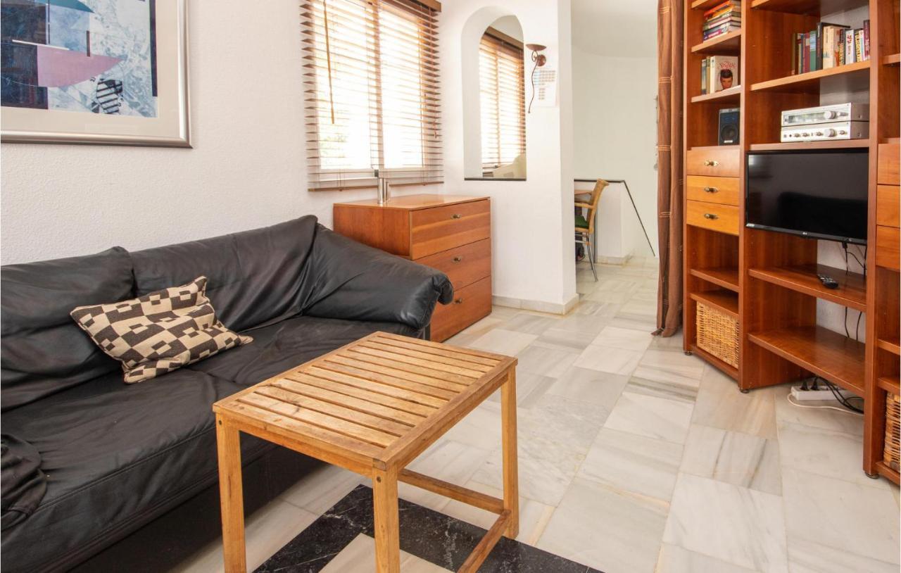Nice Apartment In Mijas Costa With Kitchen Fuengirola Luaran gambar